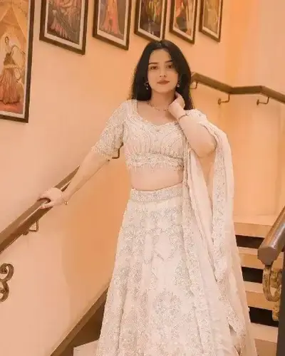 Escort Degana